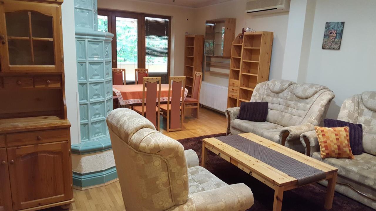 Laetitia Panzio Bed & Breakfast Kaposvar Luaran gambar
